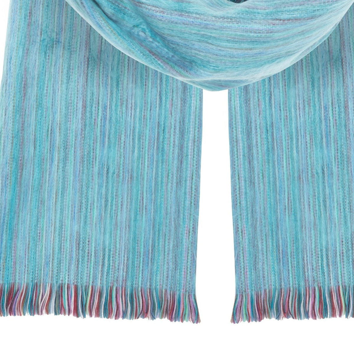 Alpaca scarf, Bright Blue Variegated, ends and fringe