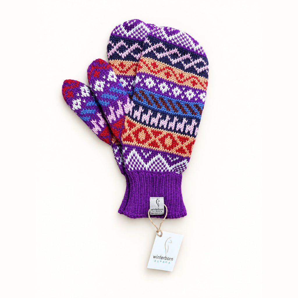 Fleece lined alpaca mittens, traditional pattern, Purple