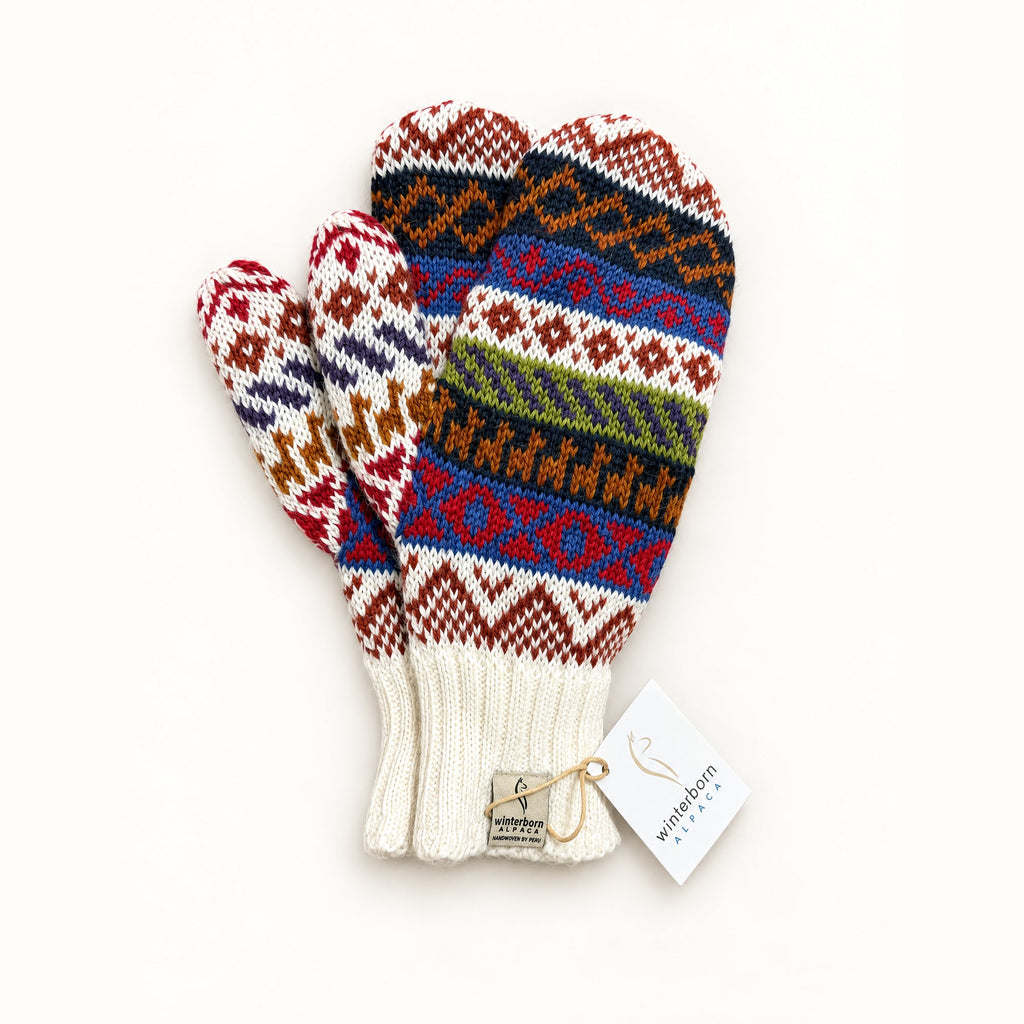 Fleece lined alpaca mittens, traditional pattern, White